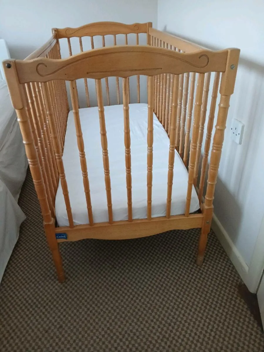 Cot for sale - Image 3