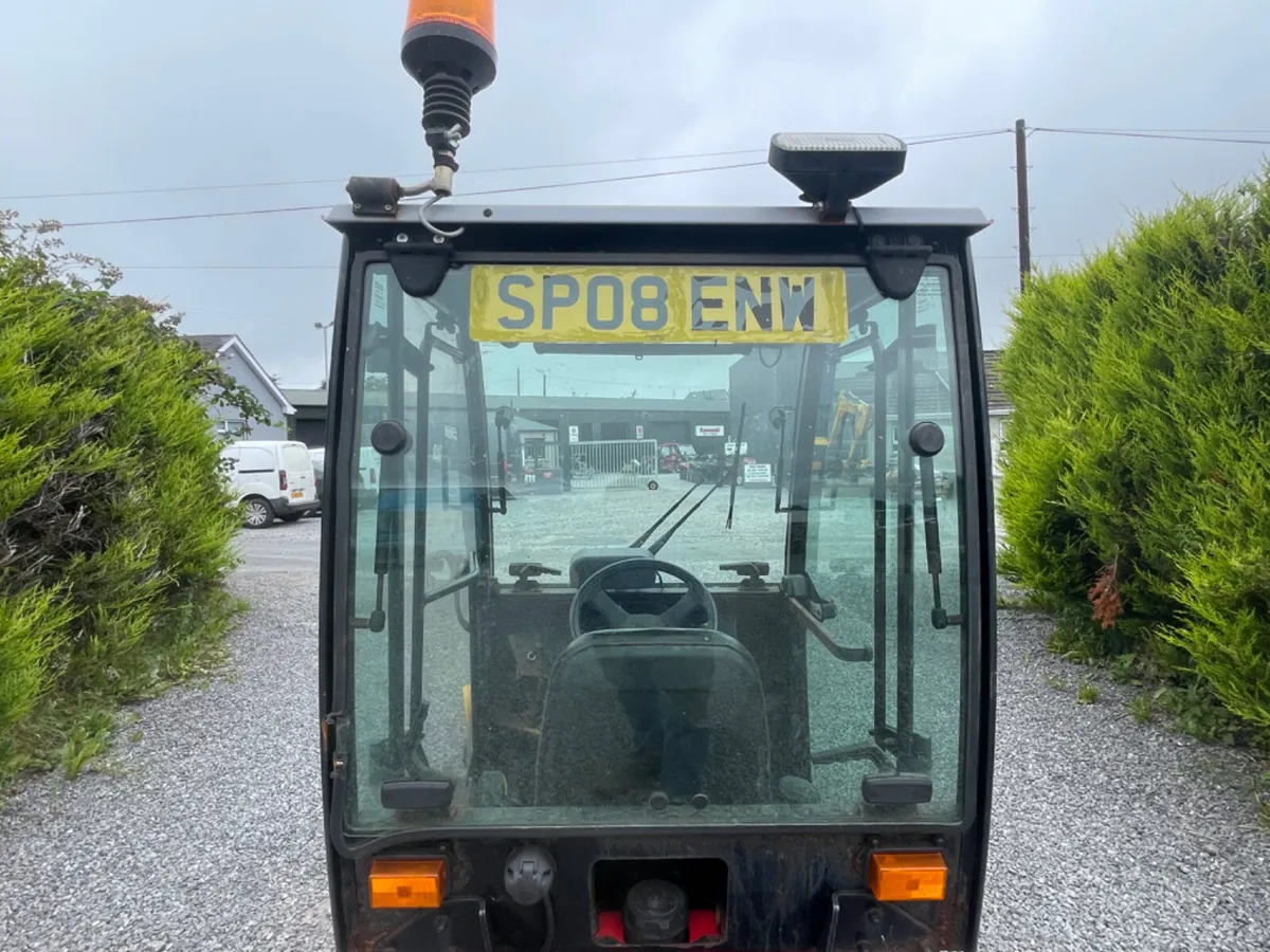 Snapper compact tractor - Image 4