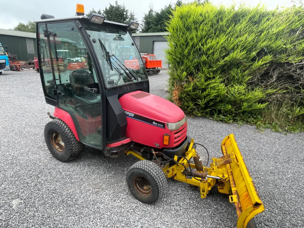 Snapper compact tractor - Image 3