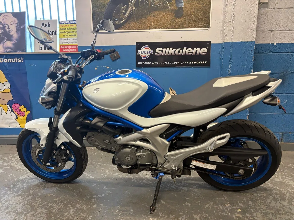 2010 Suzuki Gladius 650. - Image 4