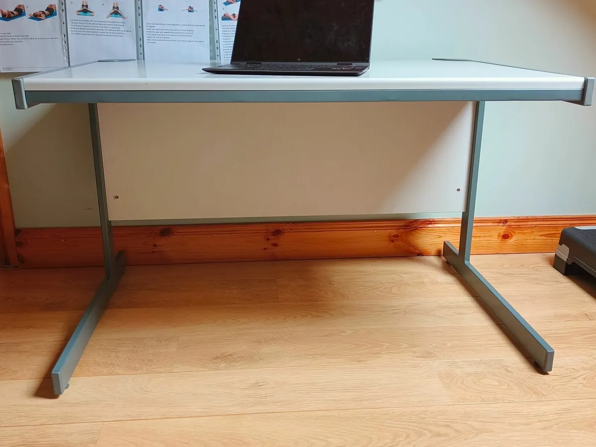 Desk - Image 2