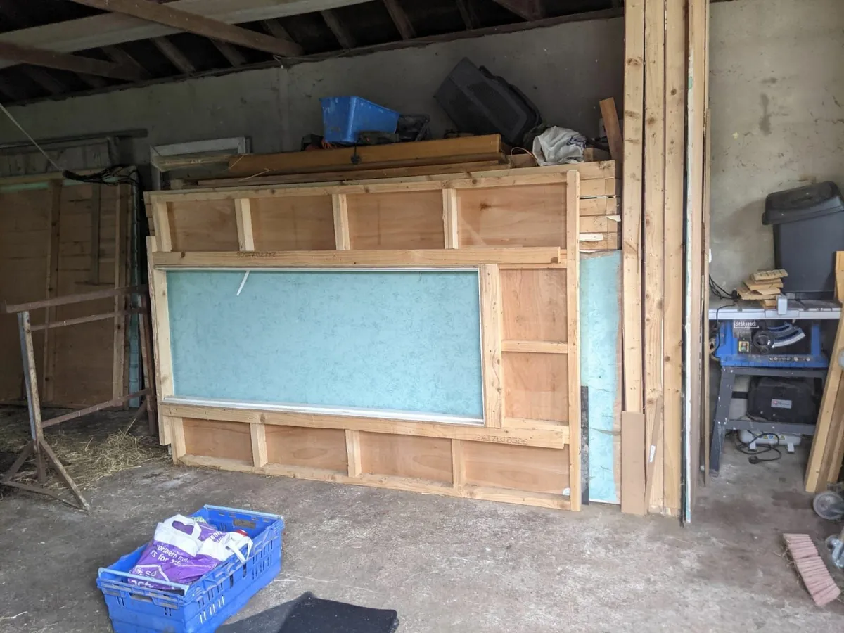 1 lot of wood partitions - Image 2