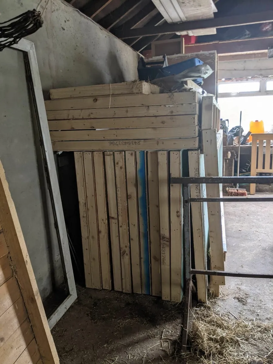 1 lot of wood partitions - Image 3