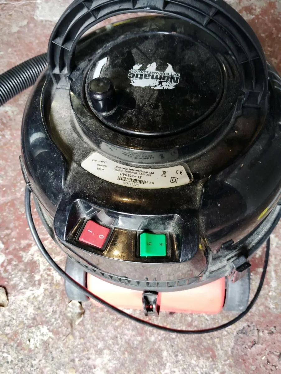 Vacuum Cleaner. - Image 3