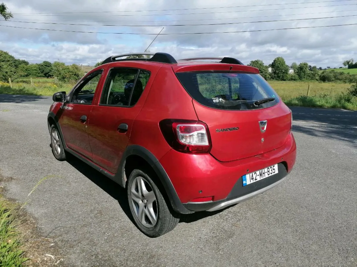 142 Dacia Stepway 1.5dci - Image 2
