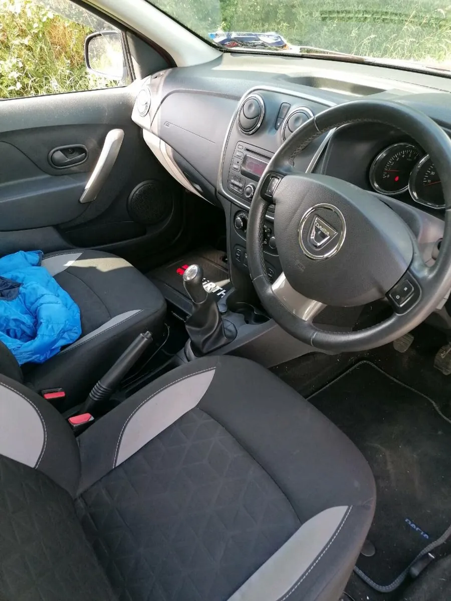 142 Dacia Stepway 1.5dci - Image 4