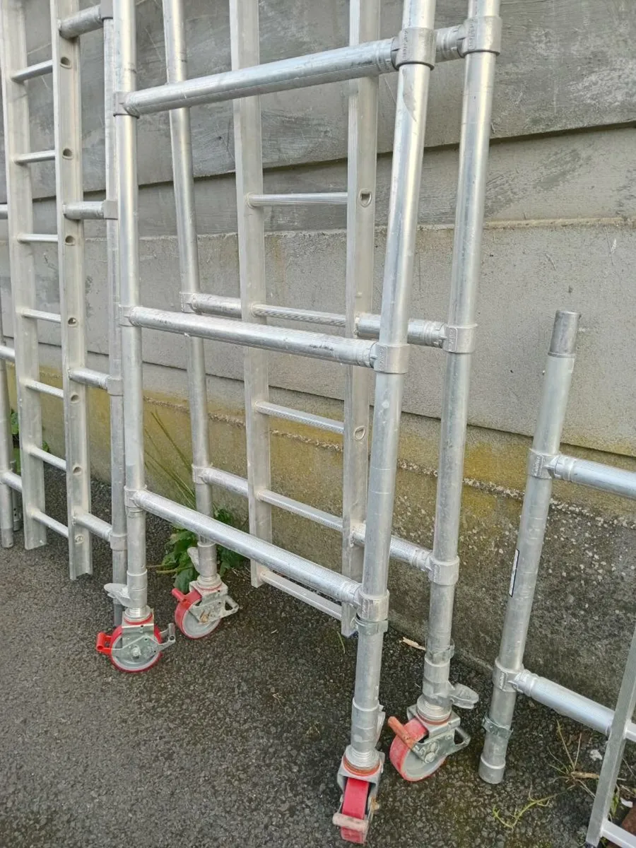 Aluminium tower - Image 4