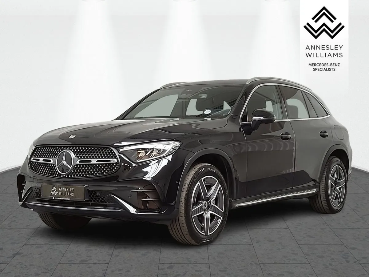 Mercedes-Benz GLC GLC 300 e 4matic AMG Line - Image 4