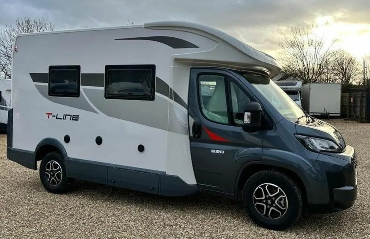 2025 T LINE 590 AUTOMATIC NEW RIGHT HAND DRIVE - Image 3