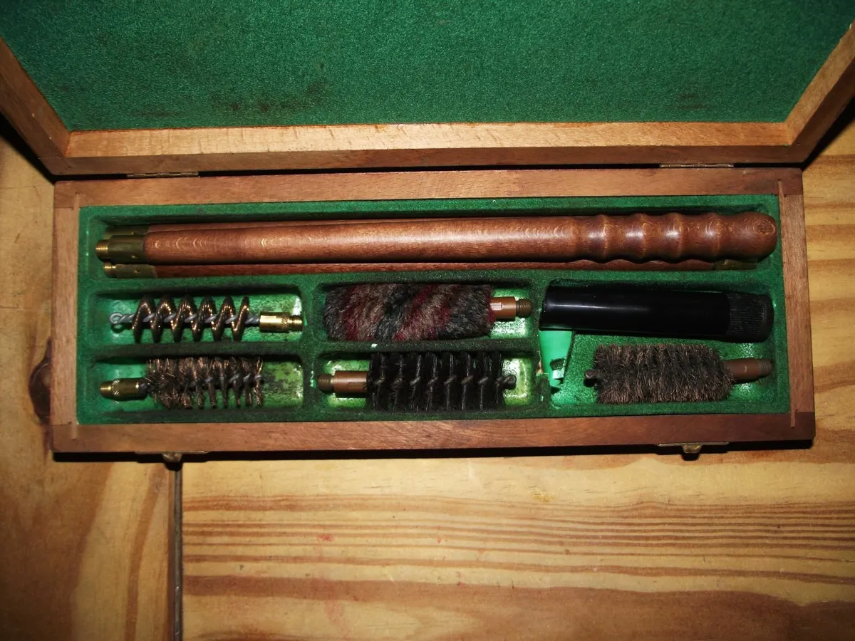 Vintage Gun Cleaning Kit - Image 3