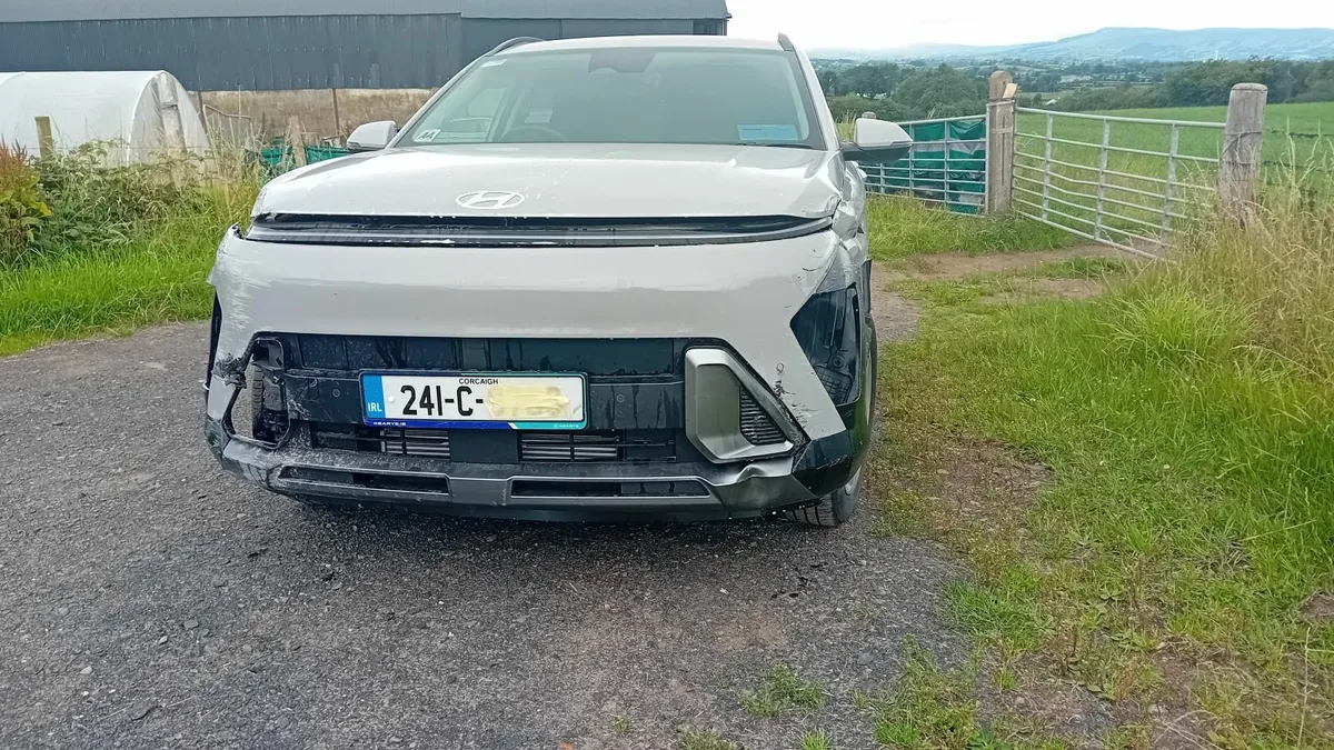 2024 hyundai kona hpi clear - Image 4