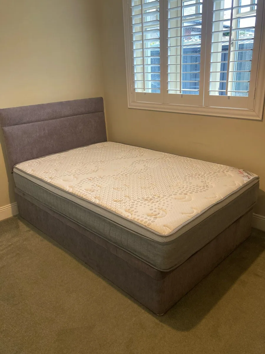 Ottoman Bed - Image 1