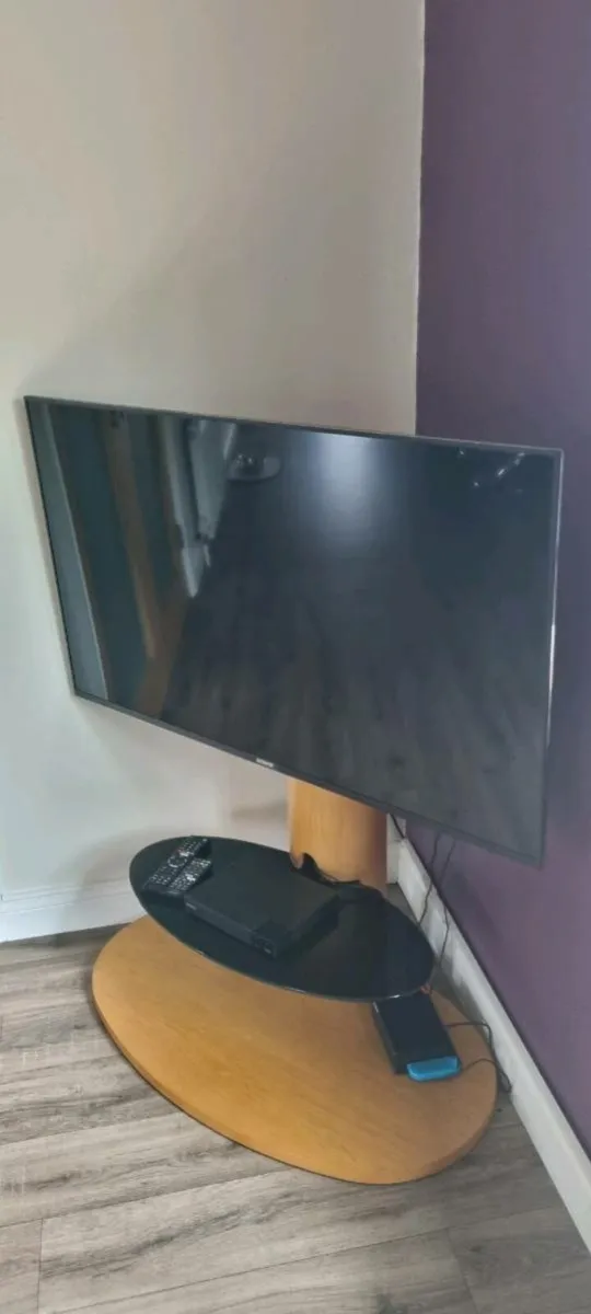 Sony bravia 50 inch smart tv - Image 3