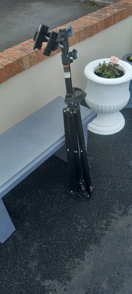 Bicycle repair stand - Image 4