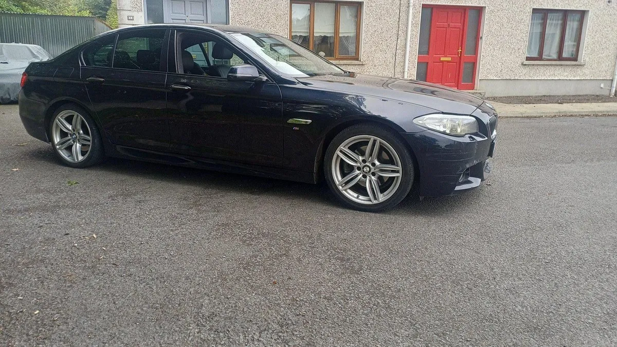 5 series BMW 520D - Image 4
