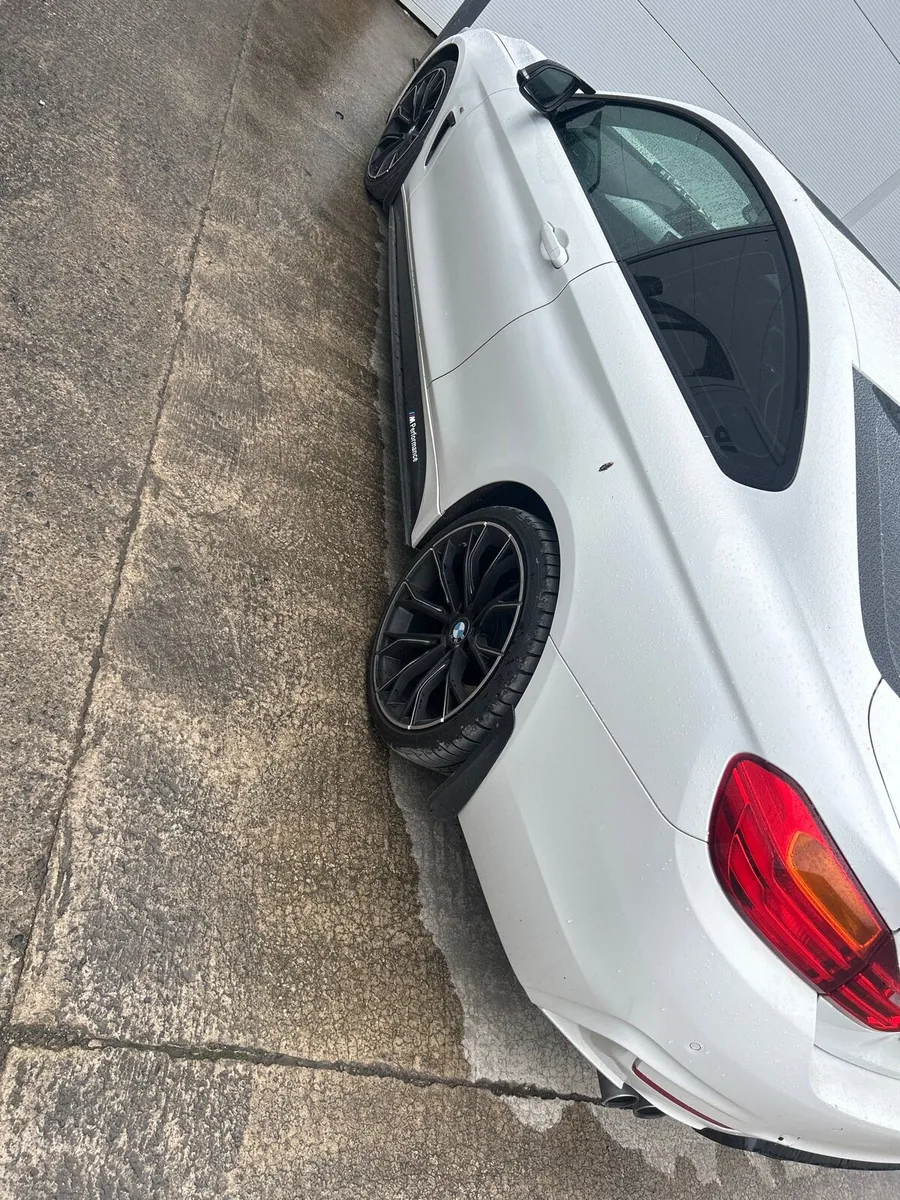 BMW 420D xdrive and sunroof - Image 4