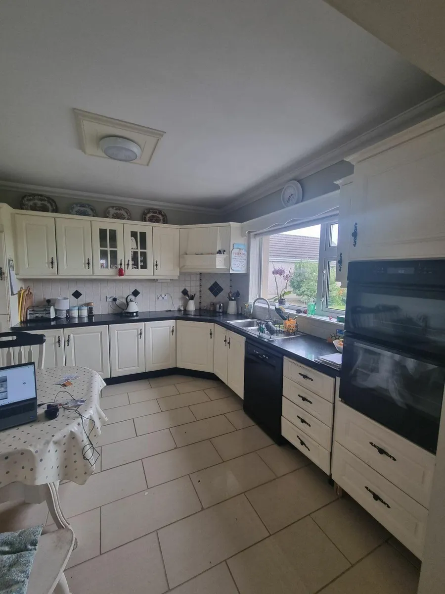 Kitchen - Image 1