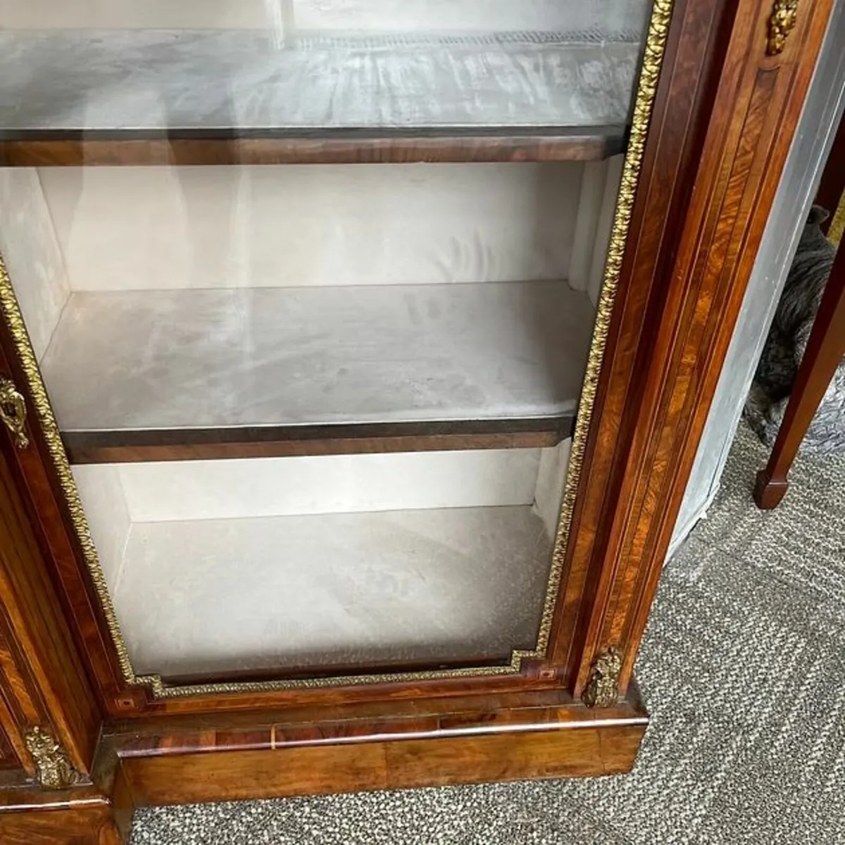 Victorian pier display credenza cabinet, C. 1800-1 - Image 3