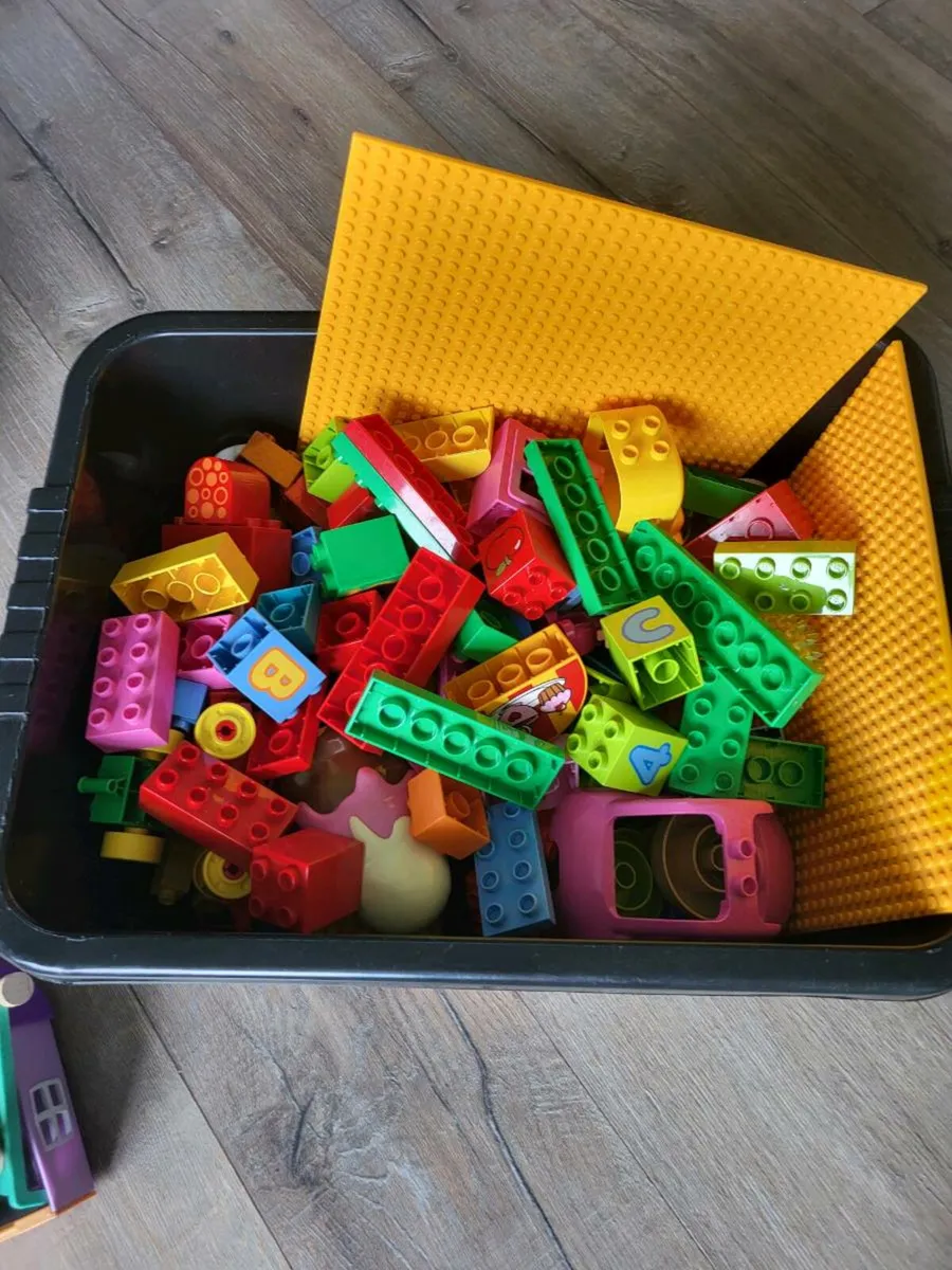 Toys - Image 1