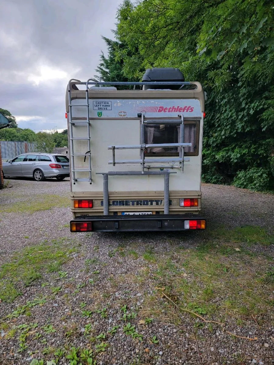 Camper van - Image 4