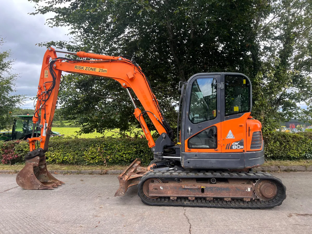 Doosan DX80R - Image 1