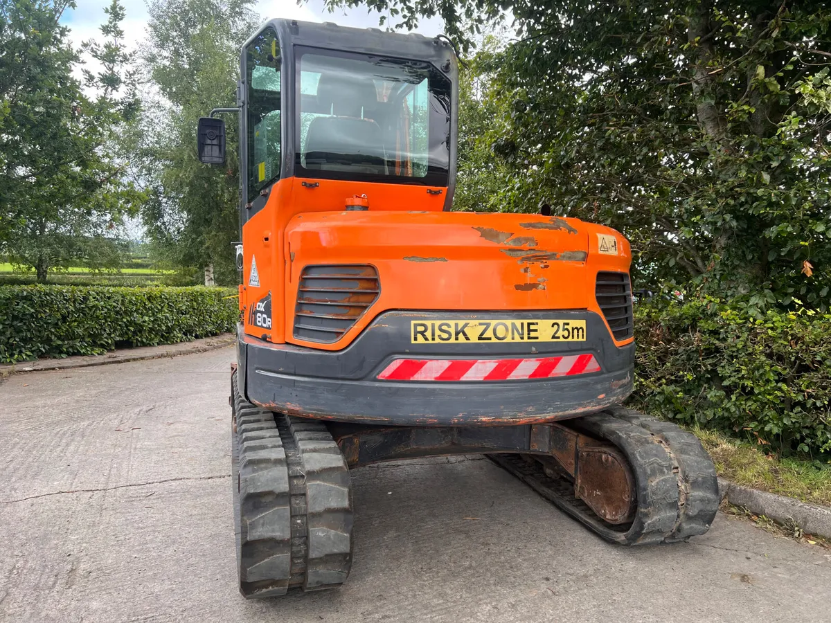 Doosan DX80R - Image 4