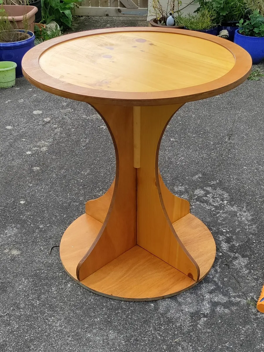 Tall, Round Occasional Table - Image 3