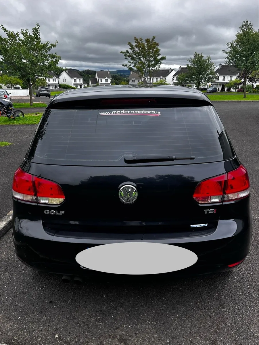 Valkswagen Golf TSI Automatic 2011 - Image 3
