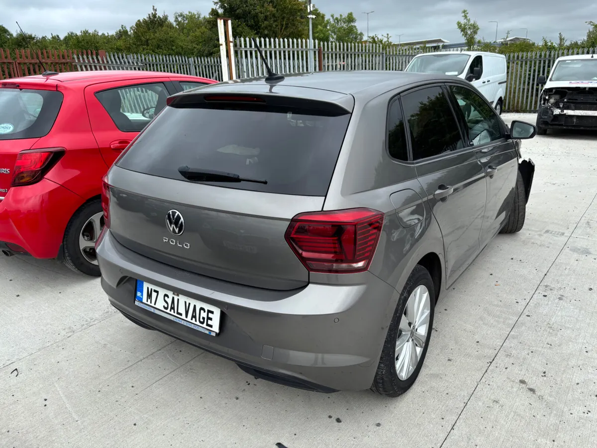 21 Polo Petrol Automatic Only 25km Drives - Image 3