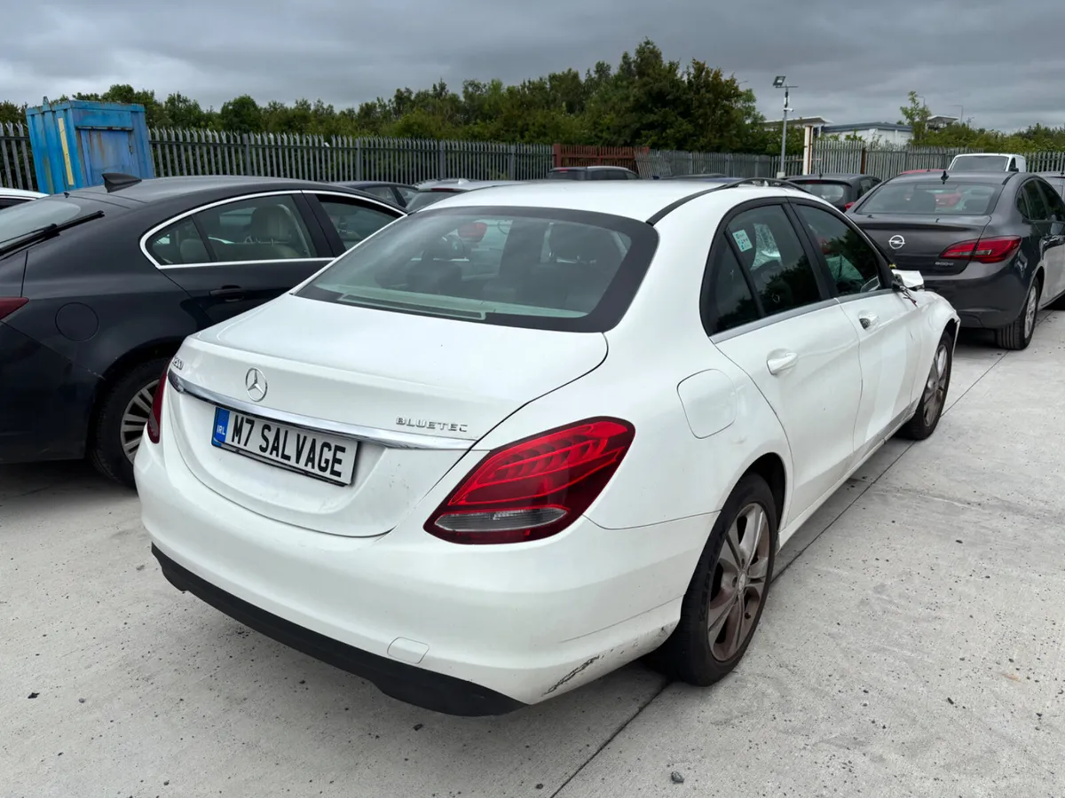 15 Mercedes C200 Diesel 1.6 - Image 3