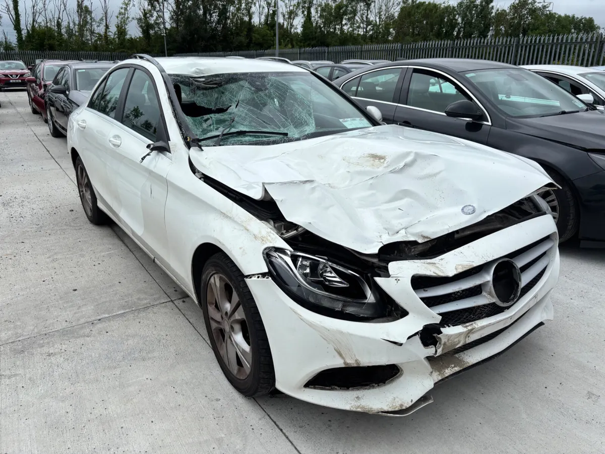 15 Mercedes C200 Diesel 1.6 - Image 2