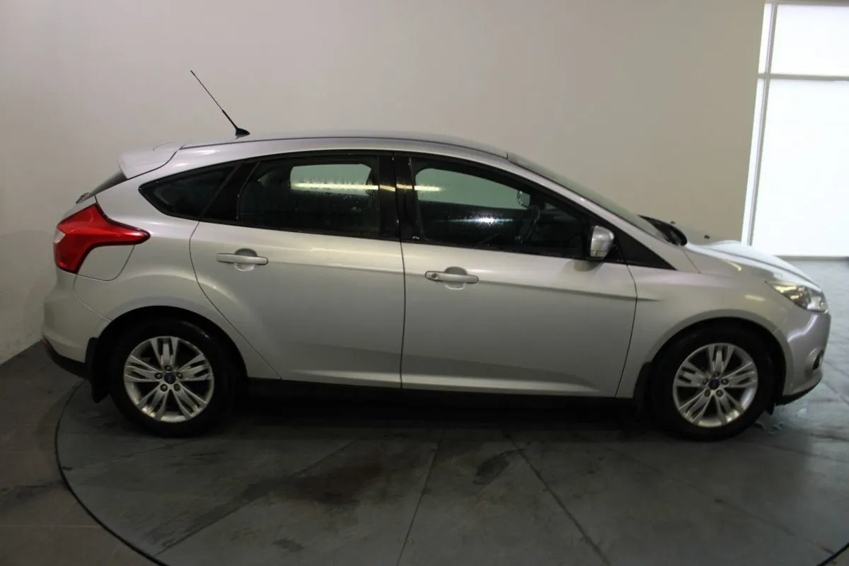 Ford Focus 1.6 Tdci 95ps Edge - Image 4
