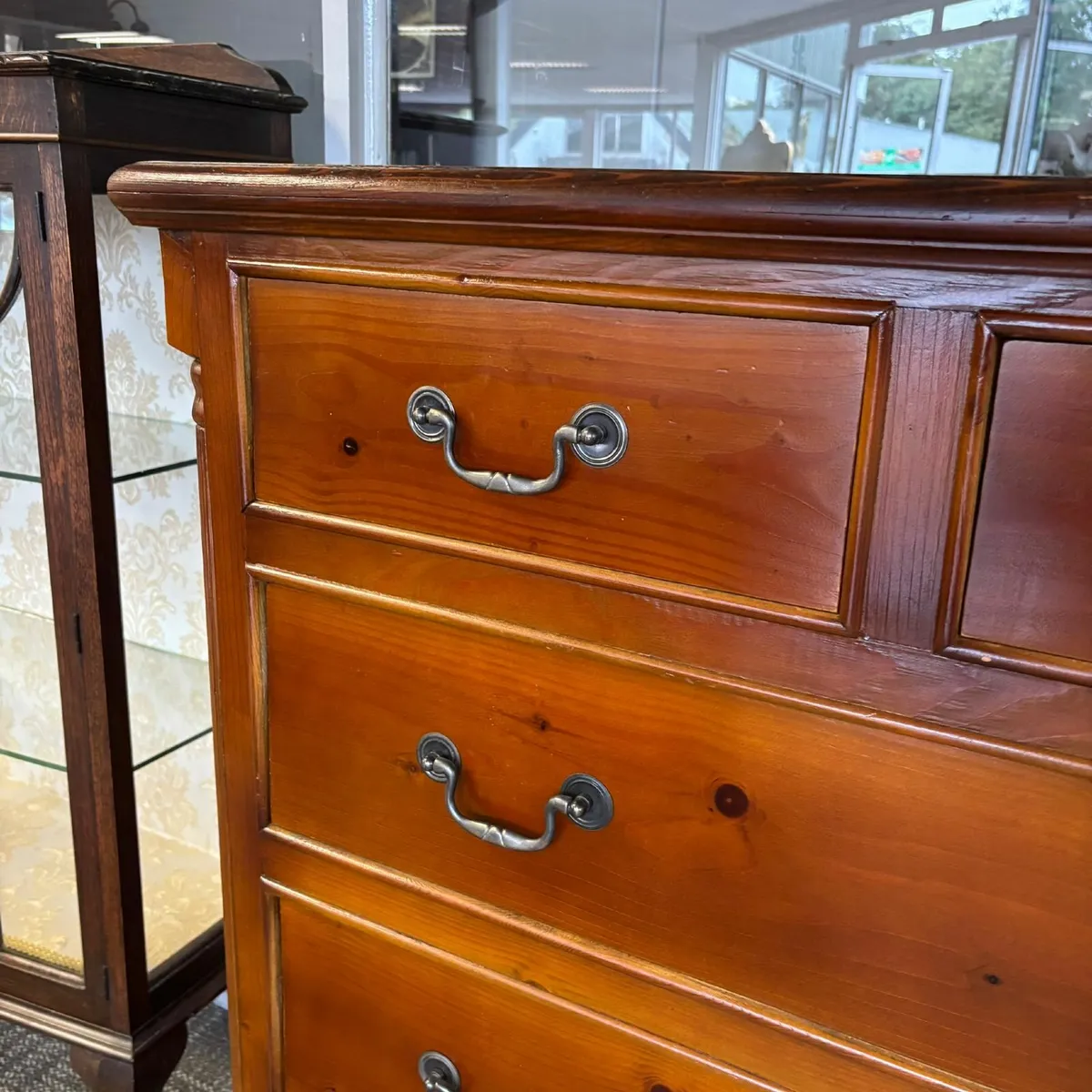 Beautiful Antique pine chest of drawers. Two short - Image 3