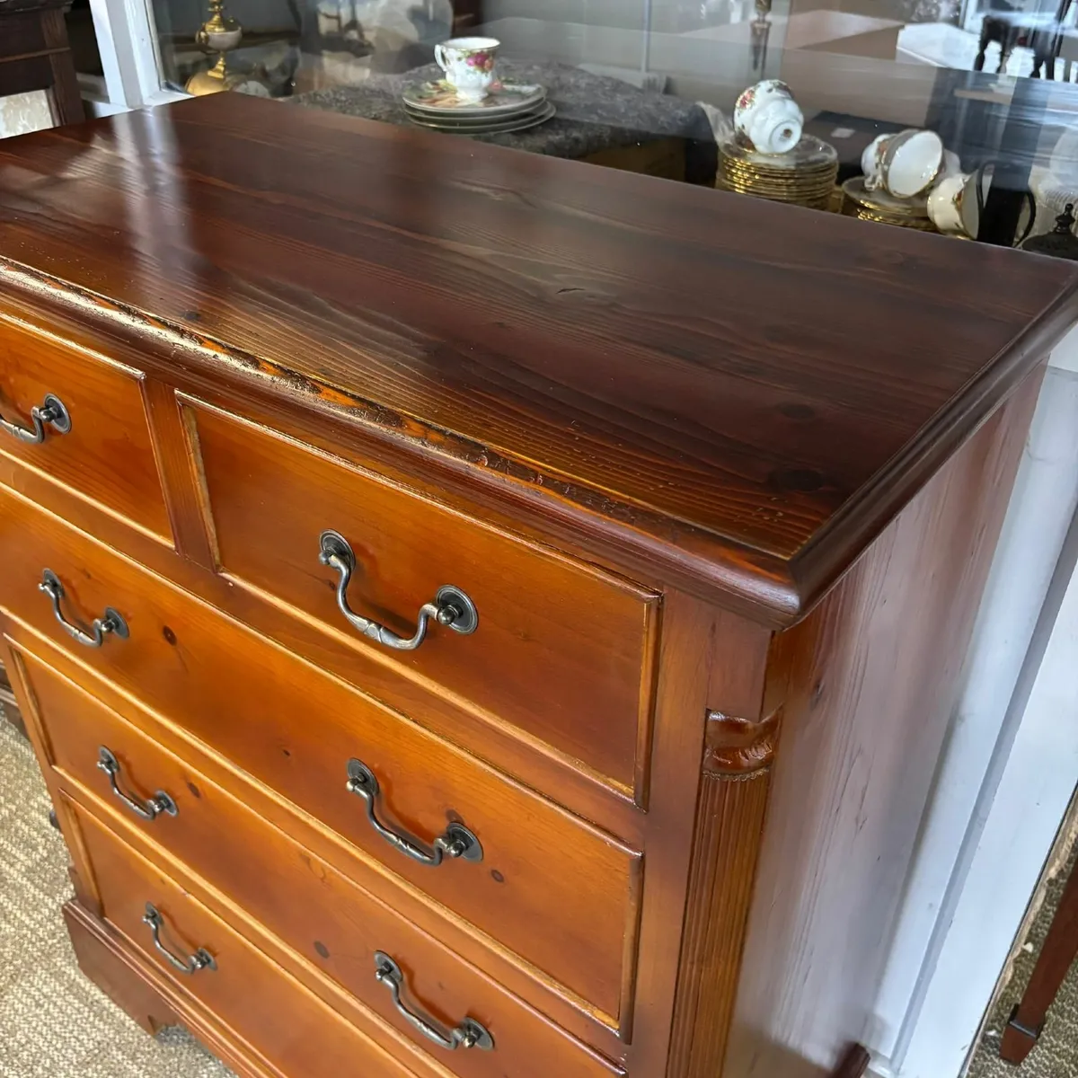 Beautiful Victorian credenza in walnut with brass - Image 2