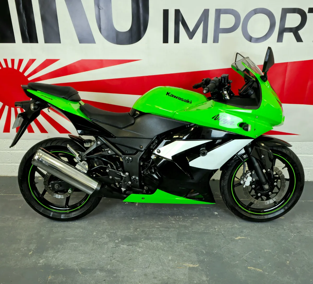 2009 Kawasaki Ninja 250R - Image 1