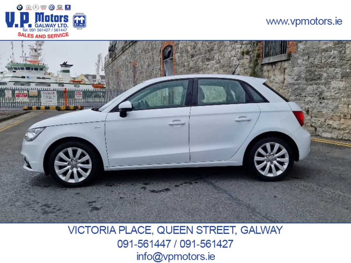 SE SPORTBACK,AUTO,2 OWNER,IMMACULATE. - Image 4