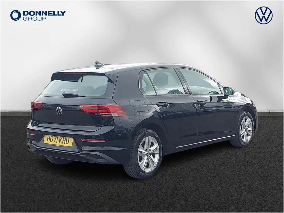 Volkswagen Golf Diesel Hatchback Life - Image 3
