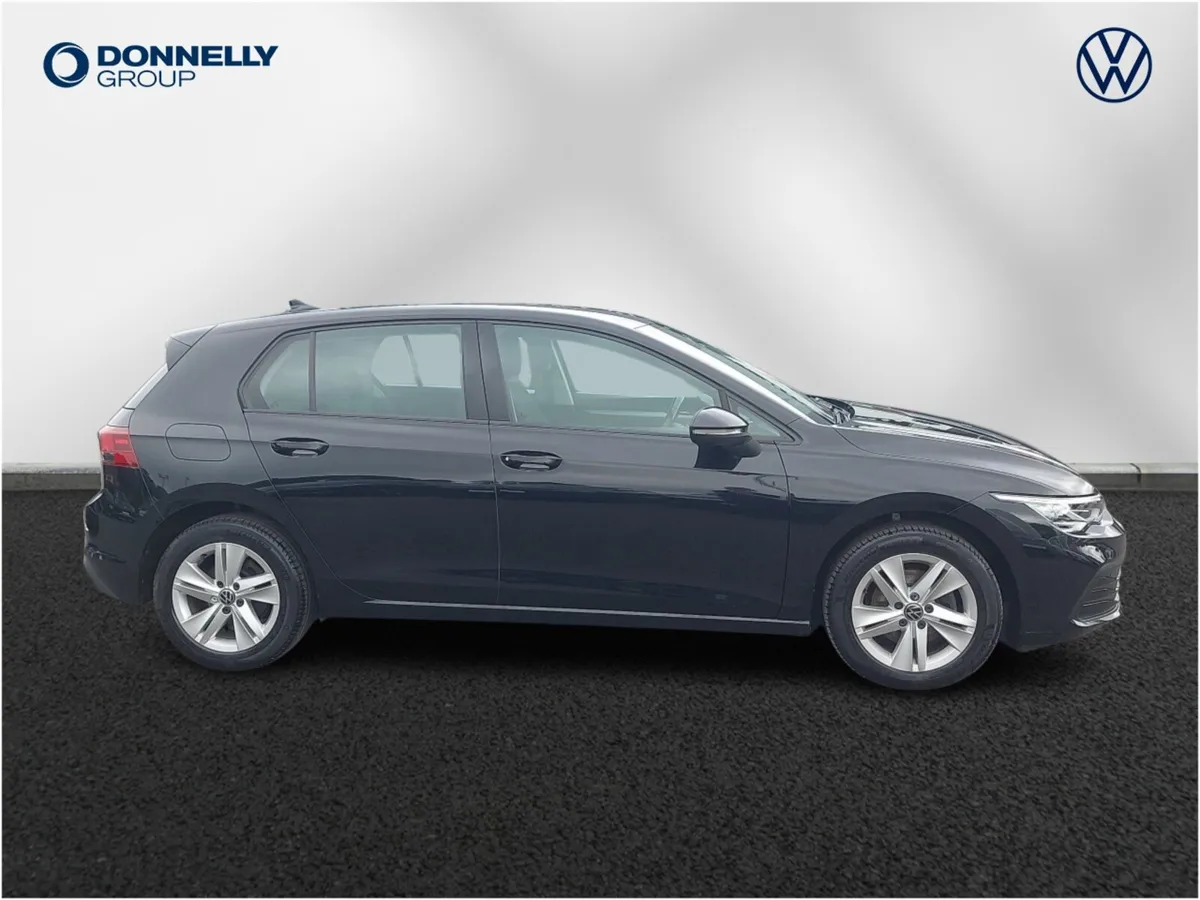 Volkswagen Golf Diesel Hatchback Life - Image 4