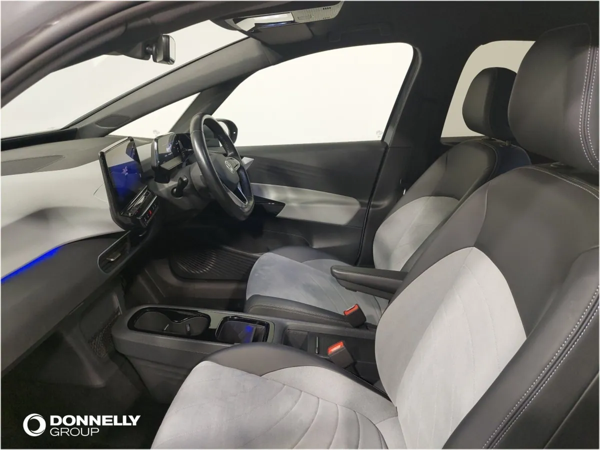 Volkswagen Id.3 Hatchback Life Pro - Image 2