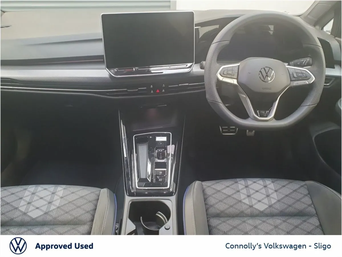 Volkswagen Golf Rline 2.0 TDI 150HP - Image 2