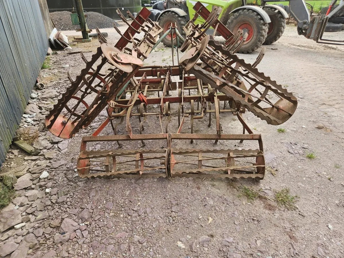 Kverneland 12 ft cultivator - Image 2