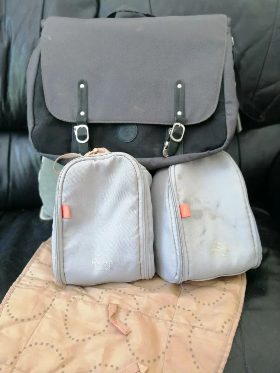Pacopod baby changing bag with pods - Image 1