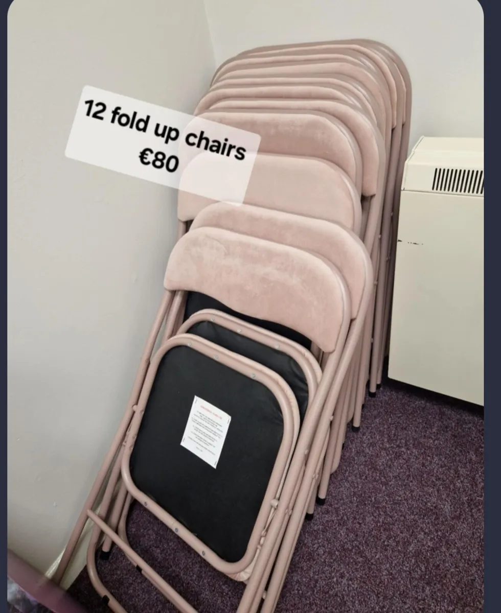 fold up chairs