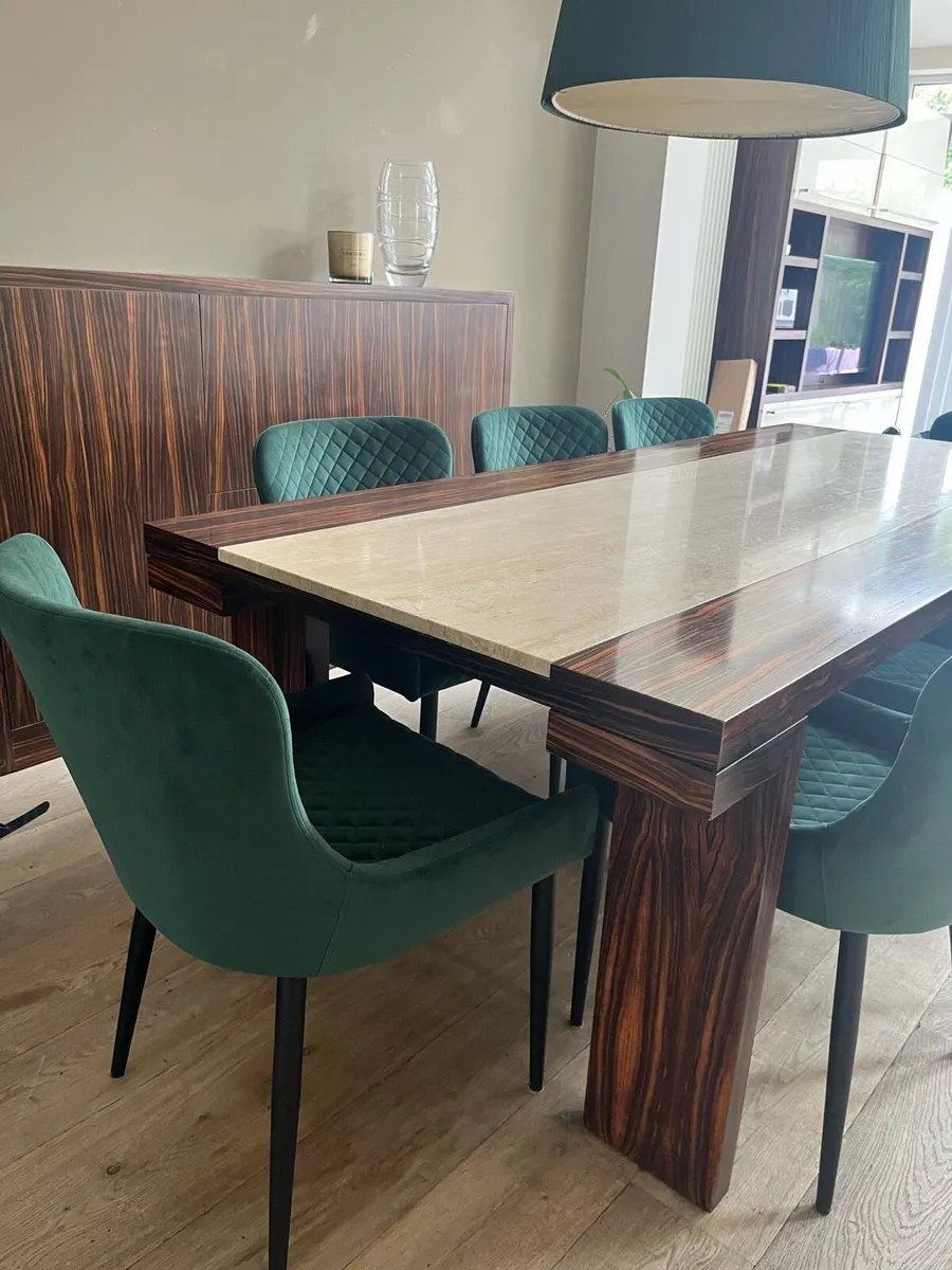 Dining table and chairs - Image 1