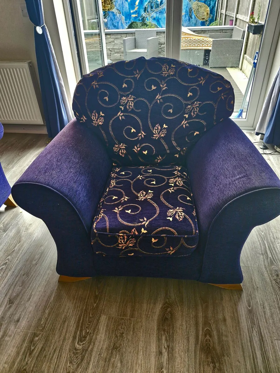 Couch - Image 1