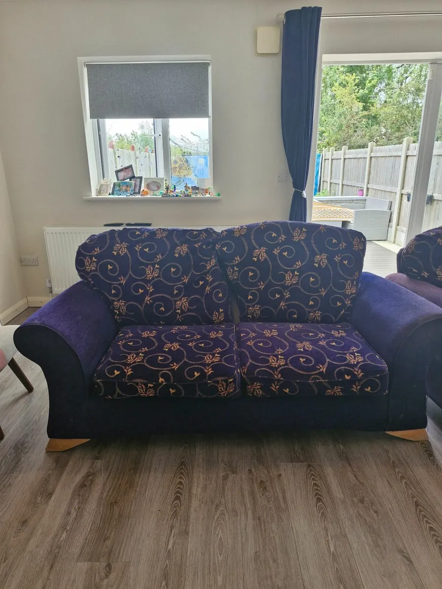 Couch - Image 2