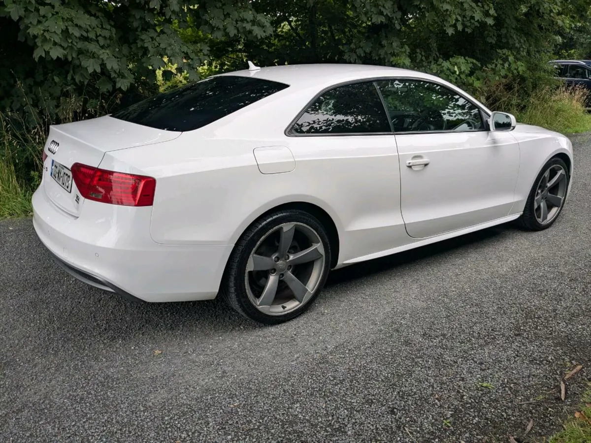Automatic Quattro S-Line Black Edition 132 Audi A5 - Image 4