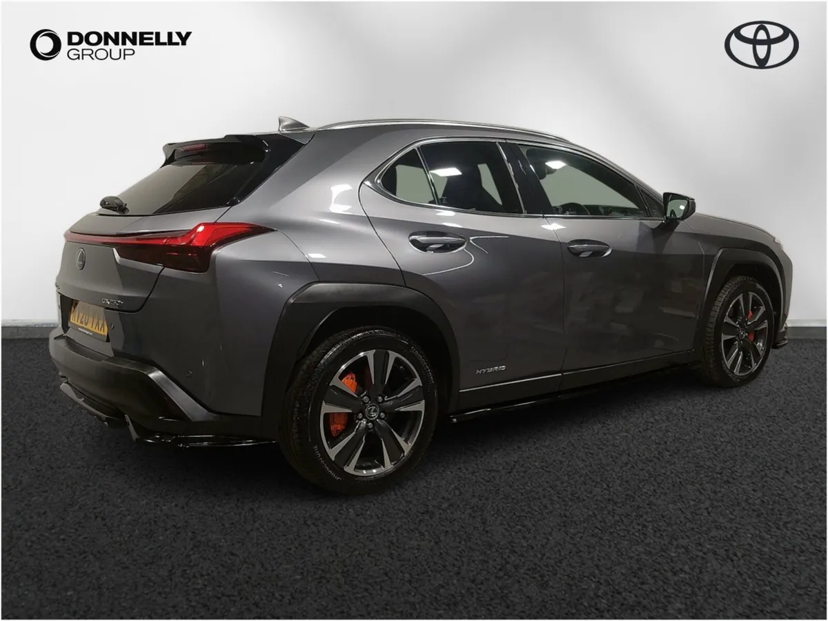 Lexus UX Hatchback - Image 4