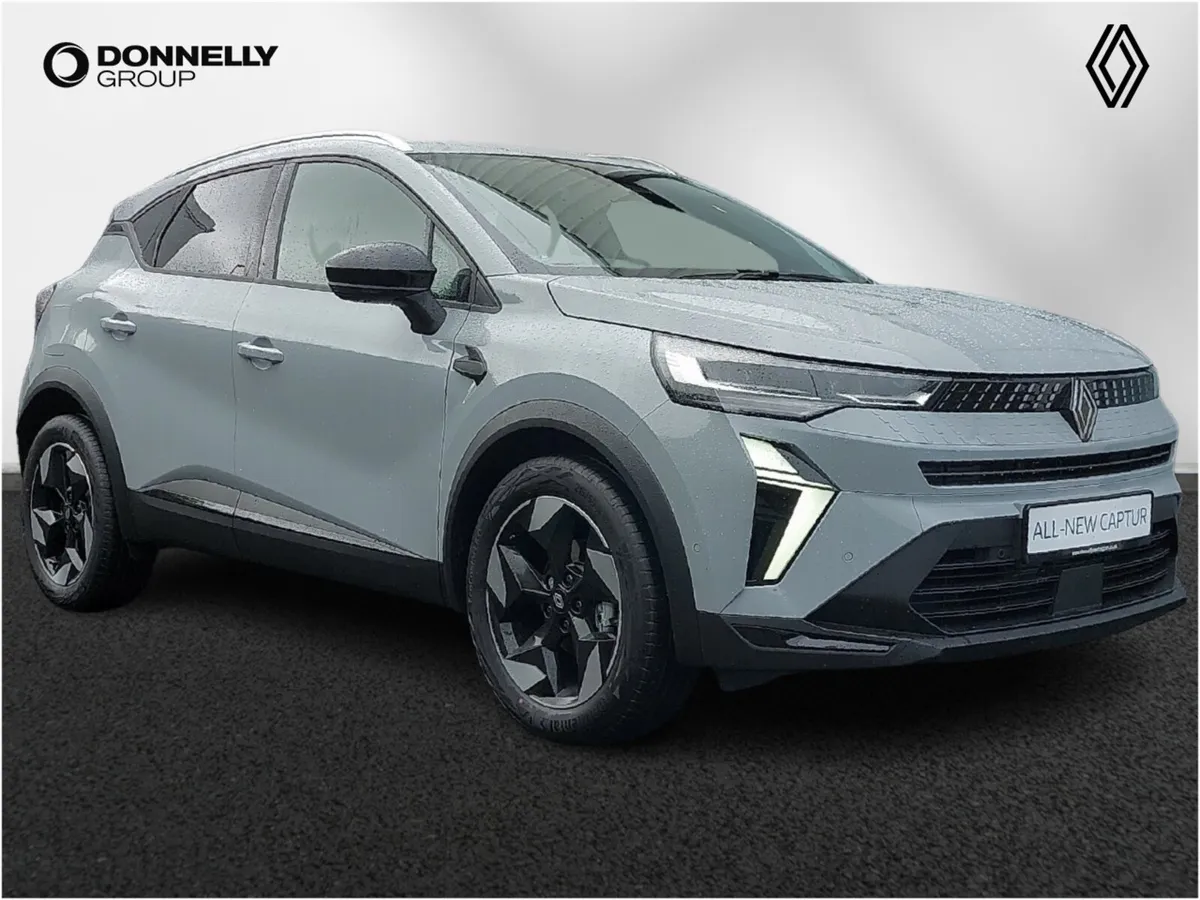 Renault Captur Hatchback Techno - Image 1