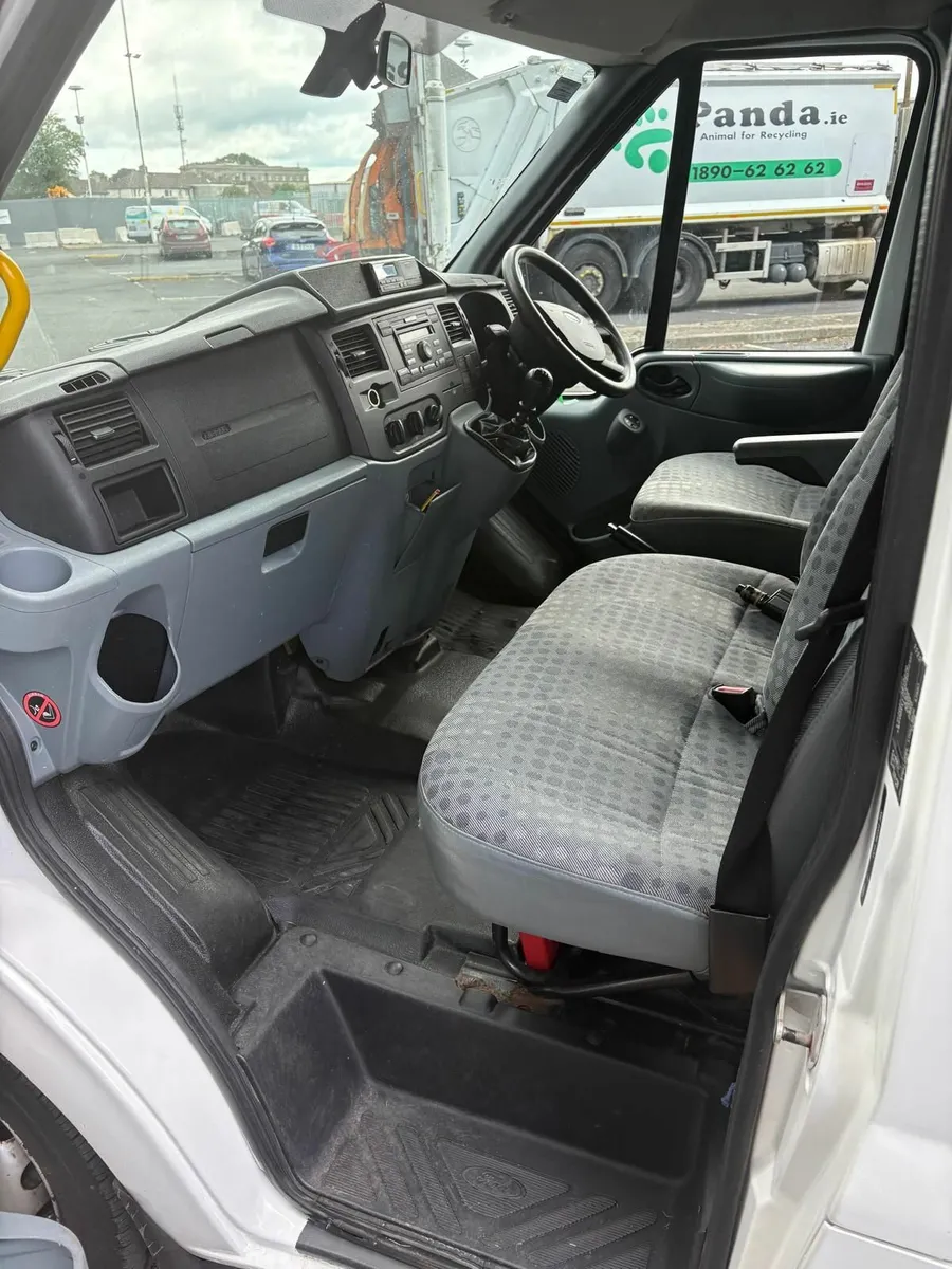 Ford Transit 15 Seater - Image 2